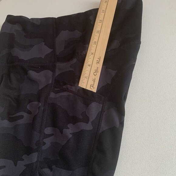 Yogalicious Lux Leggings Womens Small Black‎ Gray Camo Pockets workout yoga - Picture 6 of 10